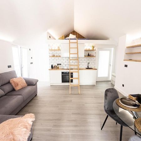 A Casa Dos Contos Apartment กามาริญาส ภายนอก รูปภาพ